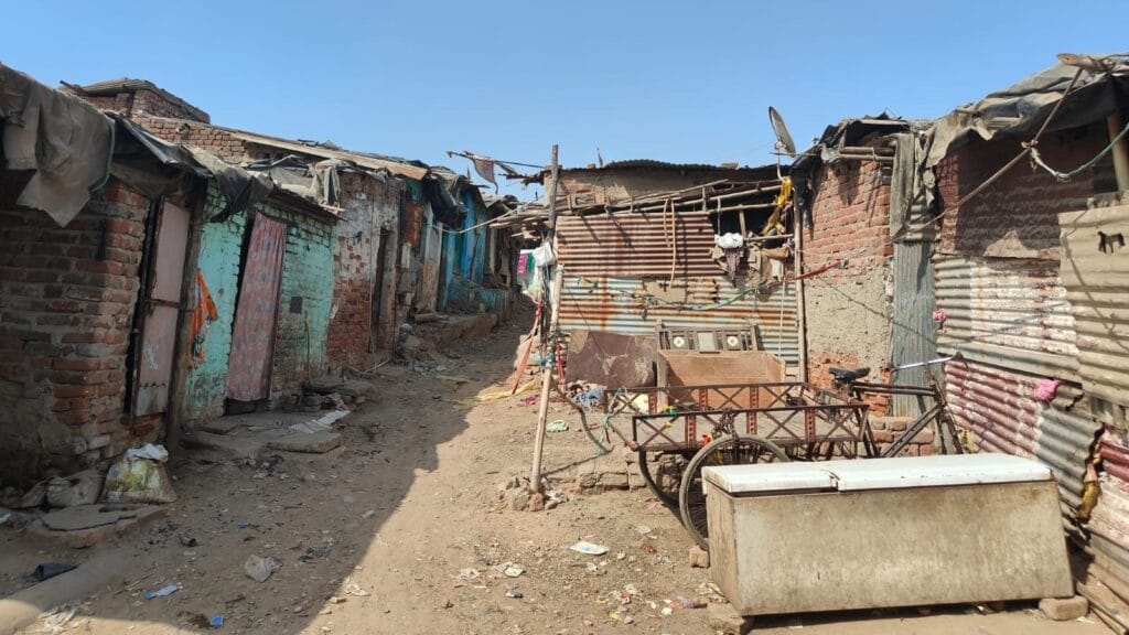 3am Raids and Parades: Ahmedabad Slums Shaken by Bangladesh Immigrant Hunt