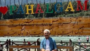 Actor Atul Kulkarni Visits Pahalgam After Terror Attack, Encourages Tourists to 'Fill the Skies'