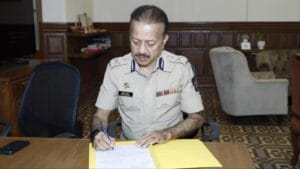 Deven Bharti Takes the Helm: New Mumbai Police Commissioner Named