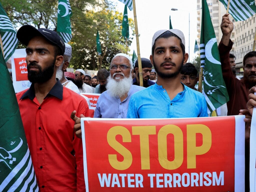 Kashmir Attack Triggers Diplomatic Fallout Between India and Pakistan