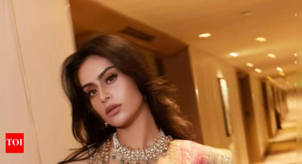 Nysa Devgan Spurns Bollywood Dreams? Manish Malhotra's Hint Sparks Fan Frenzy