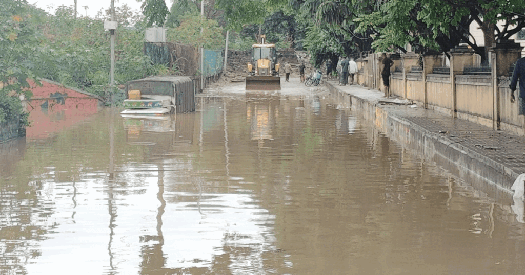 Bengaluru Braces for Floods as Torrential Rain Batters City
