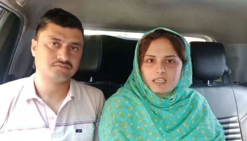 CRPF Jawan ने पाकिस्तानी महिला से किया विवाह,  पर अब...  