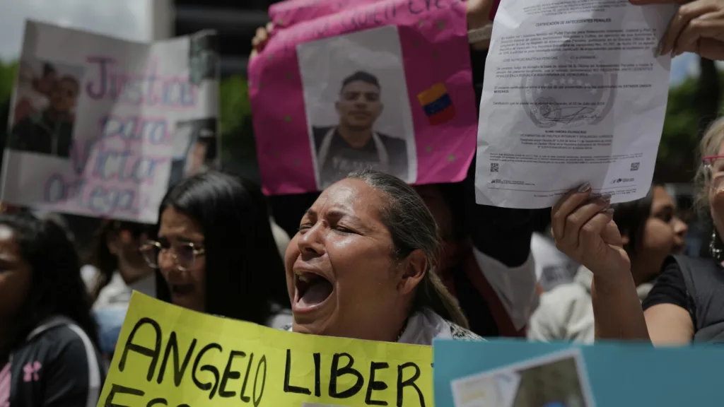 Trump's Gang Claims Debunked: Intel Memo Says No Venezuelan Government Link