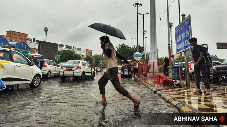 Delhi Bathed in Rain, Thunderstorms Bring Relief From Heat
