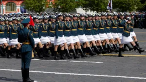 Despite Cooling Economy, Russians Feel Wealthier Amidst Putin's War