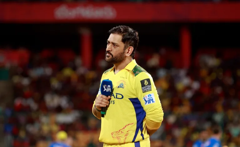 Is Dhoni's Time Up? Gilchrist Raises Doubts After RCB Defeat