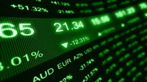 LIC Stock Soars 9% After Mixed Q4 Results: Should You Buy, Sell, or Hold?