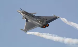 Missile Exchange: India Intercepts Pakistan Missile, Pakistan Responds with Air Strikes