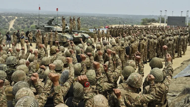 Pakistan's Artillery Ammunition Crisis: 4-Day Combat Capability