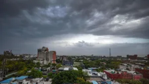 Unexpected Delhi Downpour: Torrential Rain and Winds Drench the City