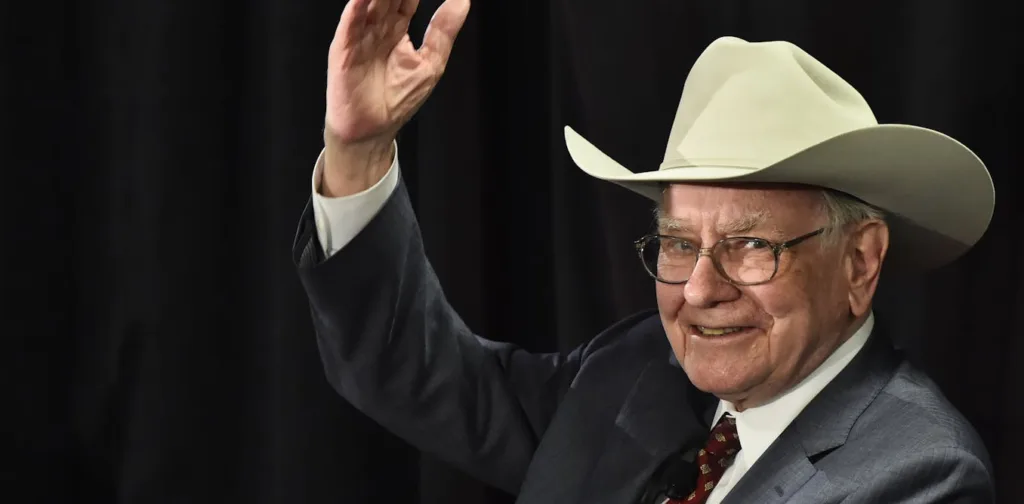 वॉरेन बफ़ेट का राजनैतिक मंथन, क्या उनकी निवेश रणनीति अब भी काम करेगी?